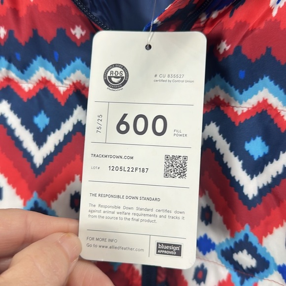 Lands’ End 600 Down Fill Vest Red Blue Pattern size large (14-16). NWT. - Picture 7 of 11